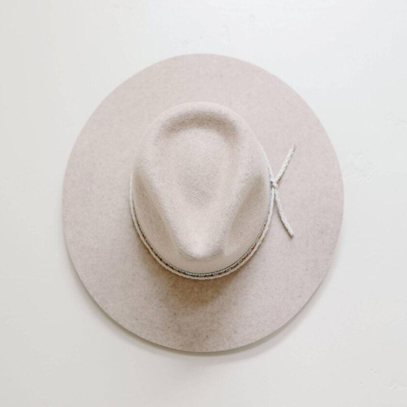 Maldives Moon | Mens Wide Brim Felt Fedora Hat - Image 4